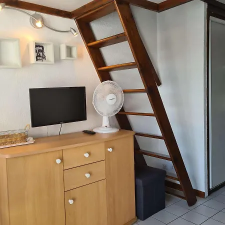 Apartment Avec Mezzanine, Du Mole A 100m, Proche Commerces Et Restaurants, Parking Inclus - Fr-1-249-336 *